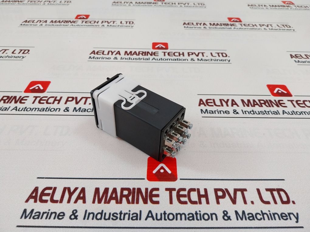 Mauell 11-92-745 Annunciator Relays 110Vdc