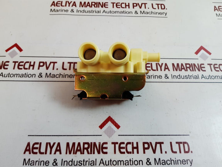 Maytag 22001604 Valve