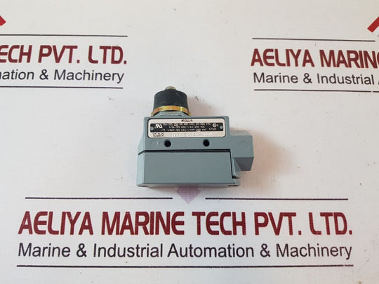 Mcgill 1502-0100 Snap/Limit Switch
