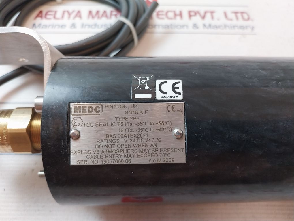 Medc Xb9 Joule Xenon Beacons 24 Dc