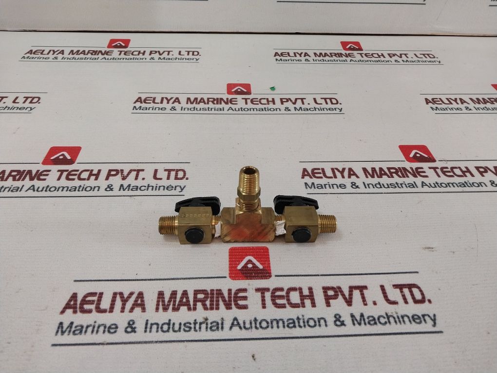 Media 012004 Airbrush Accessories