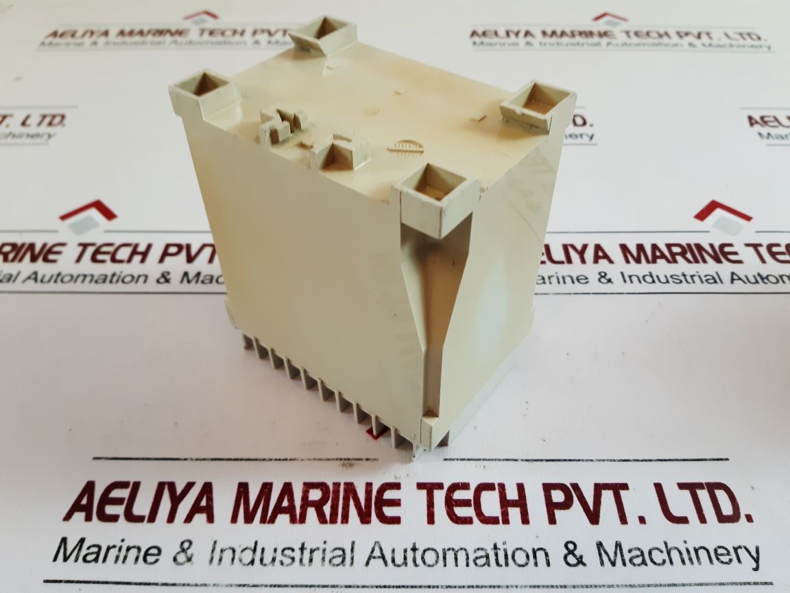 Megacon Mc2W3A Relay 440V
