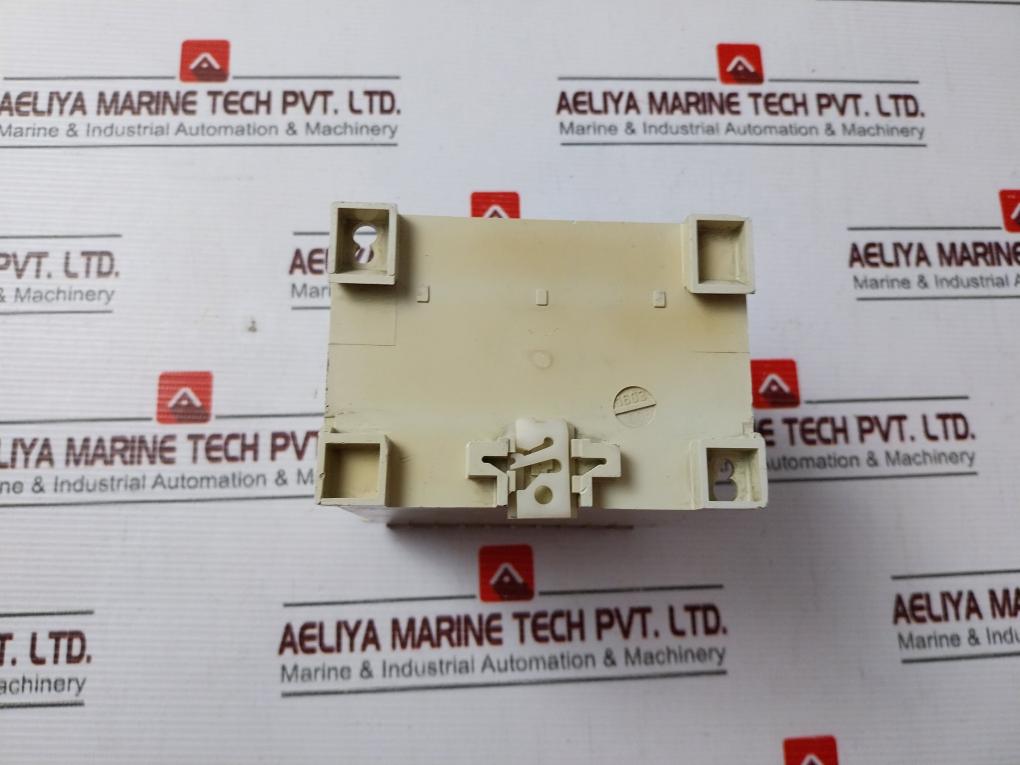 Megacon Mc2W3A Relay 440V 5A