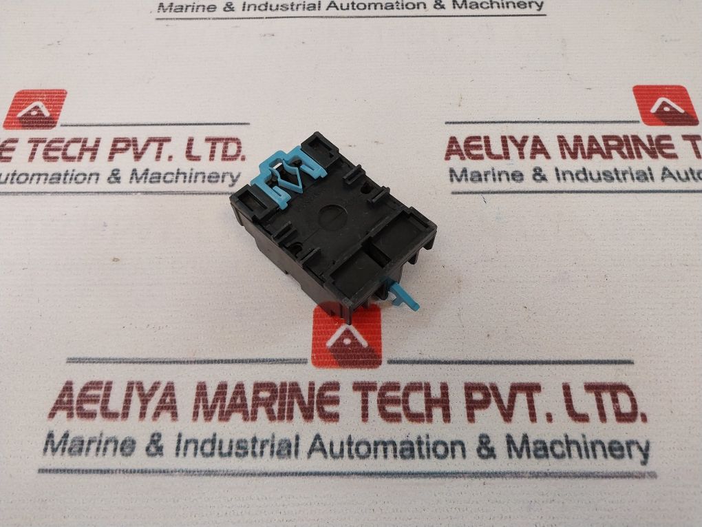 Menics Ps-11 Relay Base Socket 2-m4X30