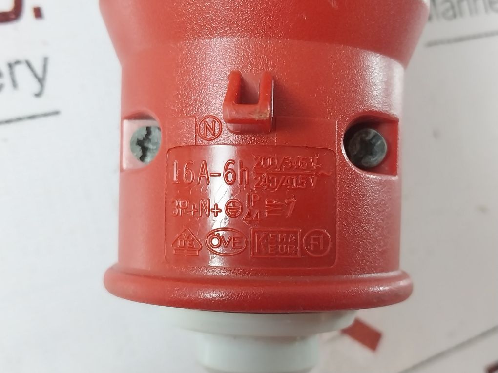 Mennekes 16A-6H Plug Connector