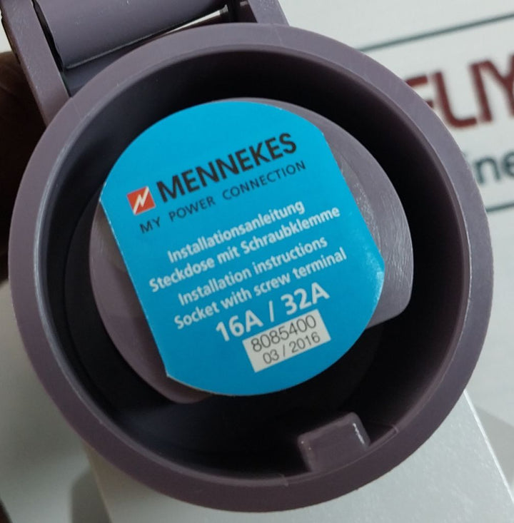 Mennekes 1825