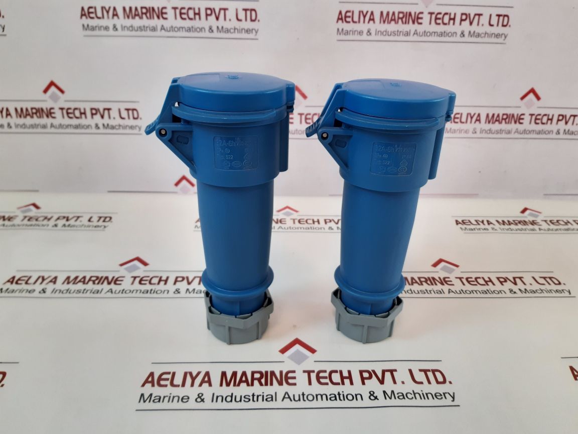 Mennekes 32A-6H Connector Coupling 200-250V~ Type: 522