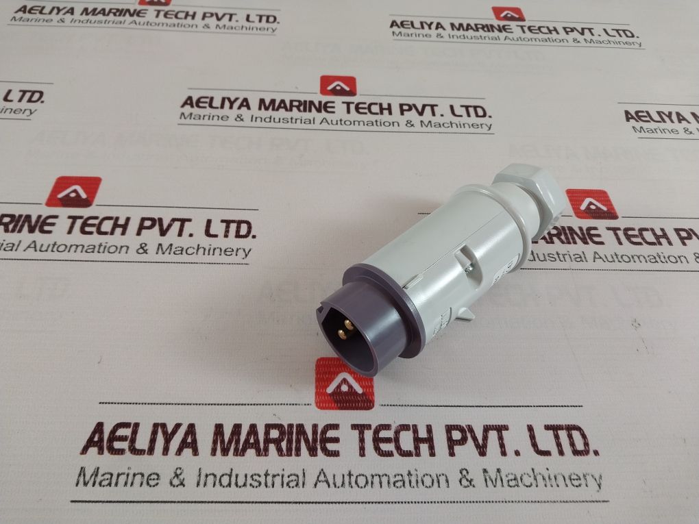 Mennekes 655Rs Industrial Power Plug 16A 2P Ip44