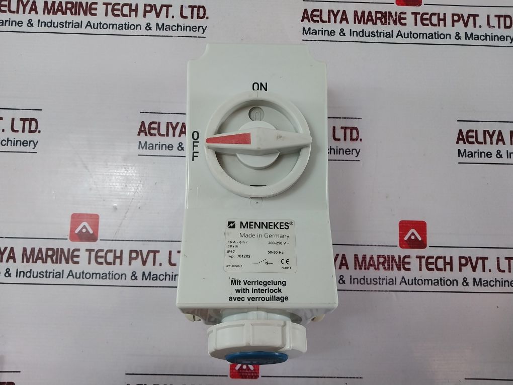 Mennekes 7012Rs Switchable Industrial Interlock Socket