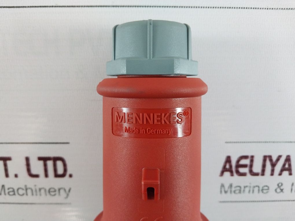 Mennekes Typ 33 5-pin Male Connector