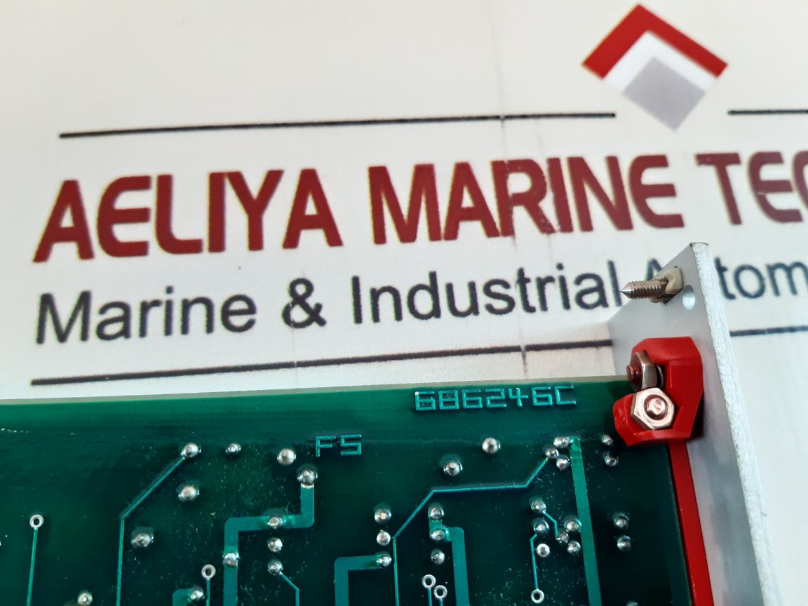 Merlin-gerin 686246c pcb card