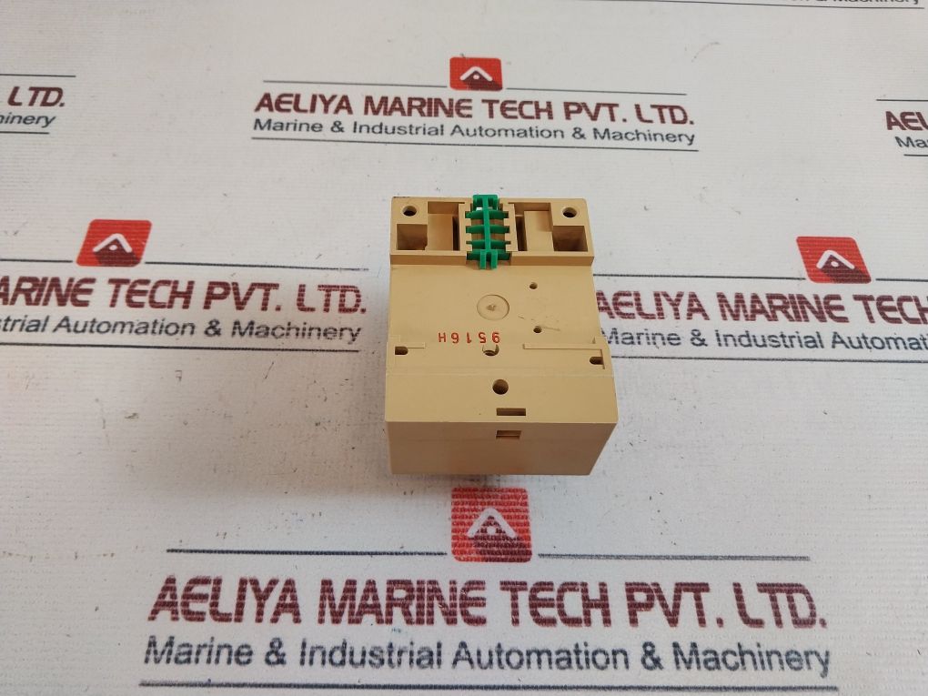 Merlin Gerin 15365 Time Switch 16(2)A 250V~