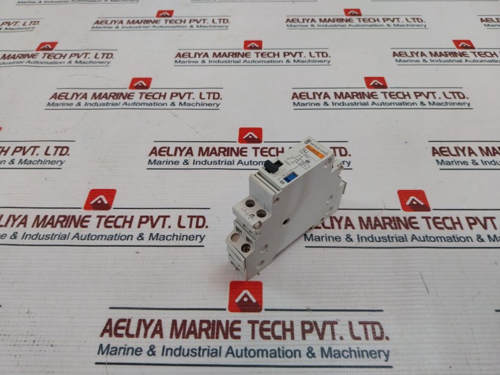 Merlin Gerin 15500 Relay 230-240Vac/110Vdc