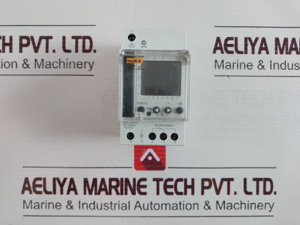 Merlin Gerin 15720 Digital Time Switch 230-240V 50-60Hz