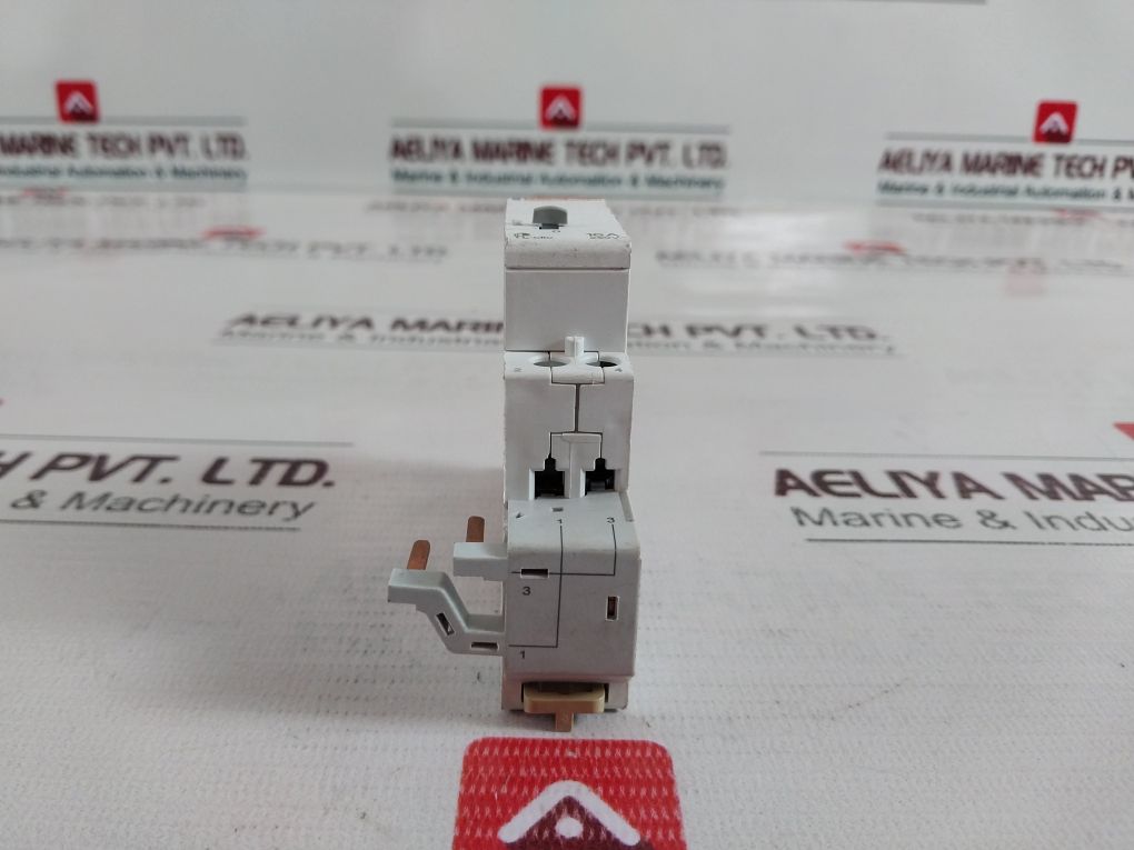 Merlin Gerin 16407 Impulse Relay