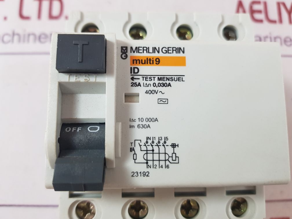 Merlin Gerin Id 4P 25 30Ma 23192 Circuit Breaker
