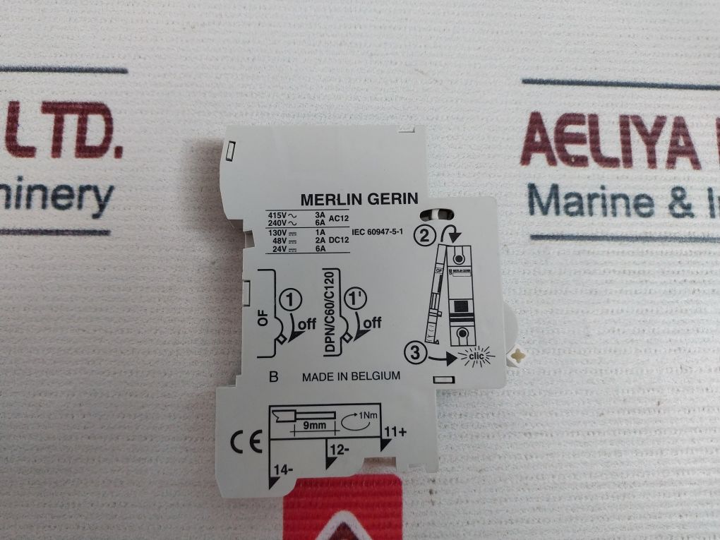 Merlin Gerin 26924 Auxiliary Contact