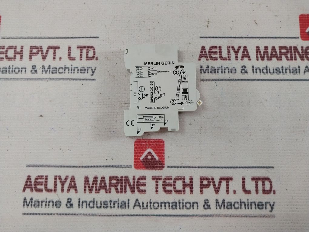 Merlin Gerin 26924 Auxiliary Switch