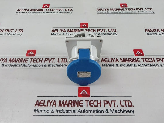 Merlin Gerin 32A-6H/200÷250V~ Plug Ip44 500V Ac