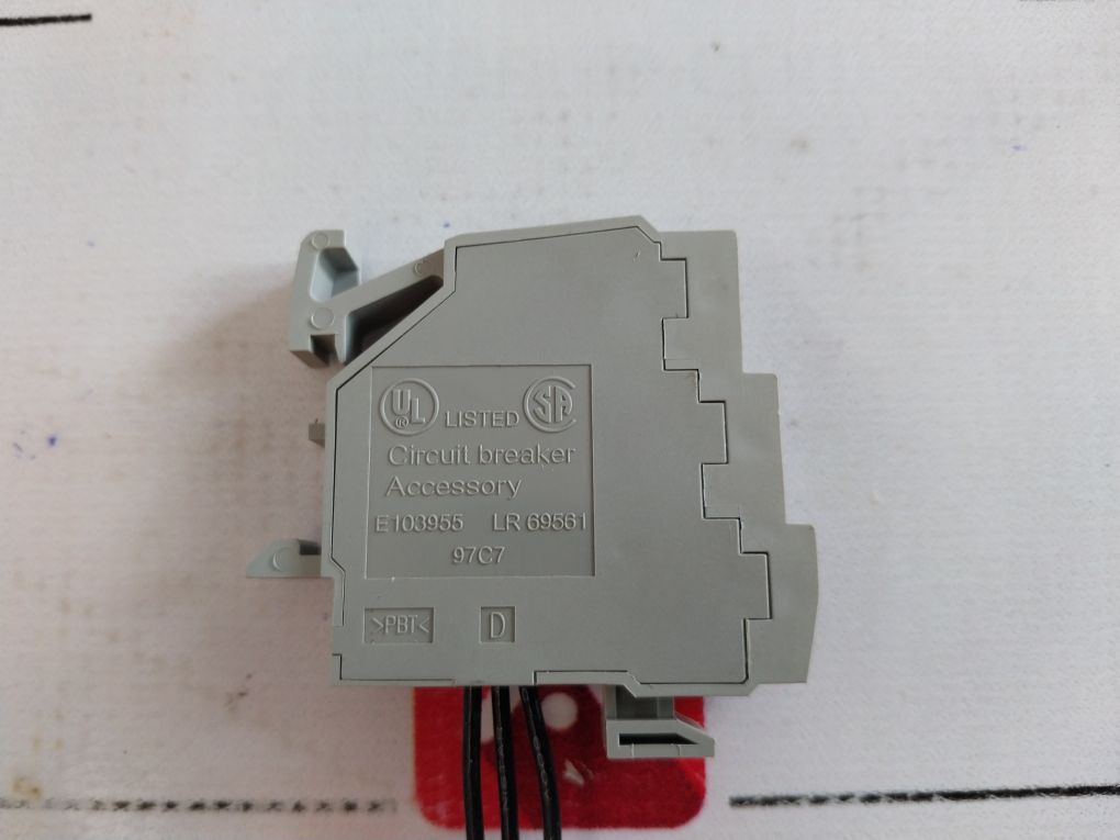 Merlin Gerin 33661 Shunt Trip Circuit Breaker