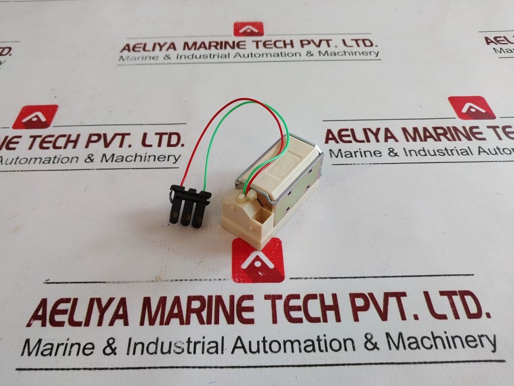 Merlin Gerin 33661 Shunt Trip Circuit Breaker