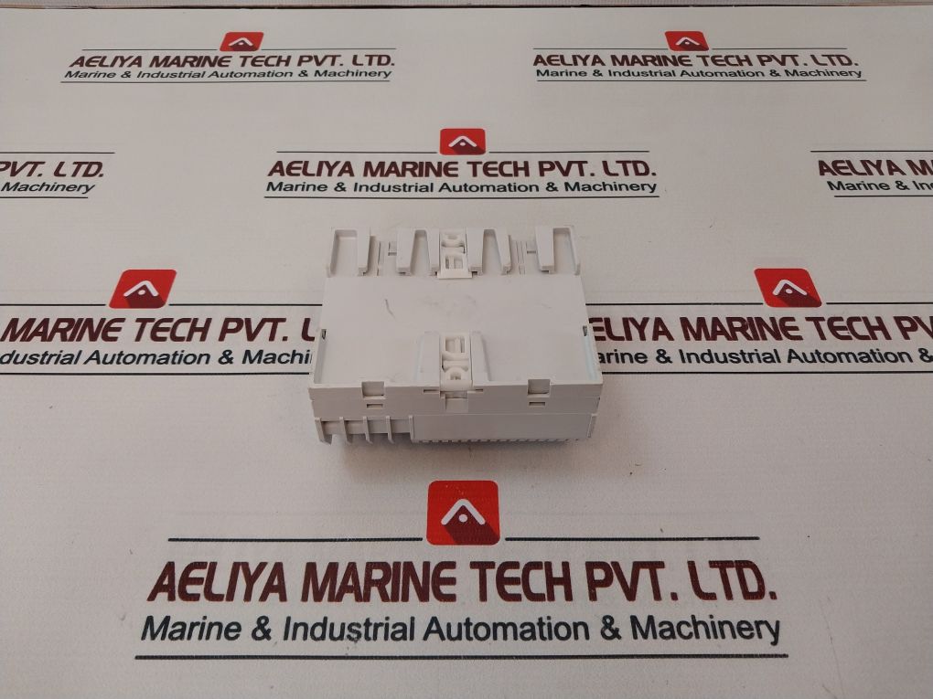 Merlin Gerin 54440 Dc/Dc Power Supply 24/30Vdc 1,5/1,2A