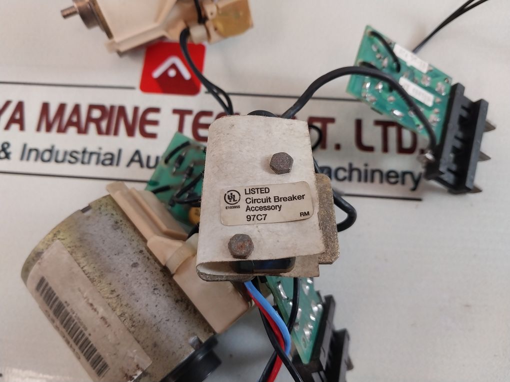 Merlin Gerin 685654 Mx-a Shunt Trip Xf-e Closing Release Circuit Breaker