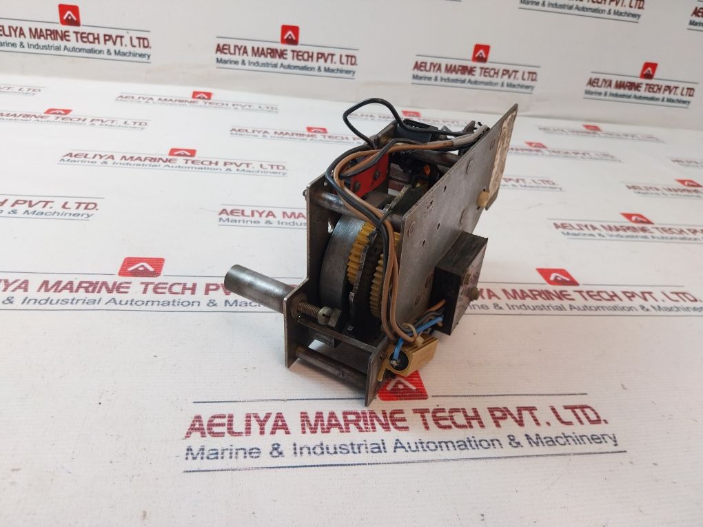 Merlin Gerin 685768 Mch-m Motor Mechanism