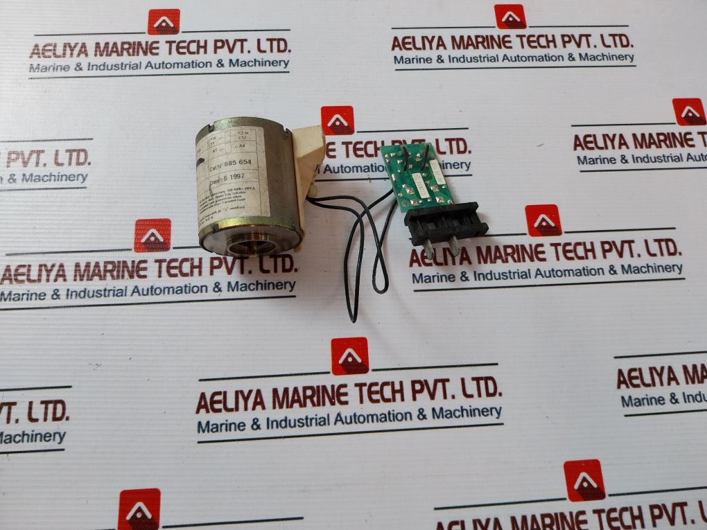 Merlin Gerin 685 654 Mx-a Shunt Trip Circuit Breaker Vk 688713