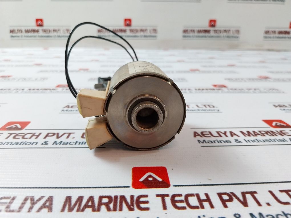 Merlin Gerin 685 654 Mx-a Shunt Trip Circuit Breaker Vk 688713