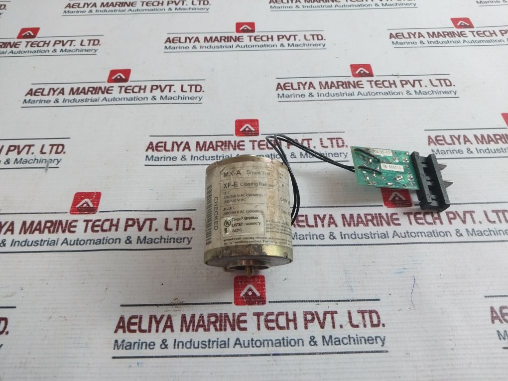 Merlin Gerin 685 658 Mx-a Shunt Trip Xf-e Closing Release Circuit Breaker 200/22