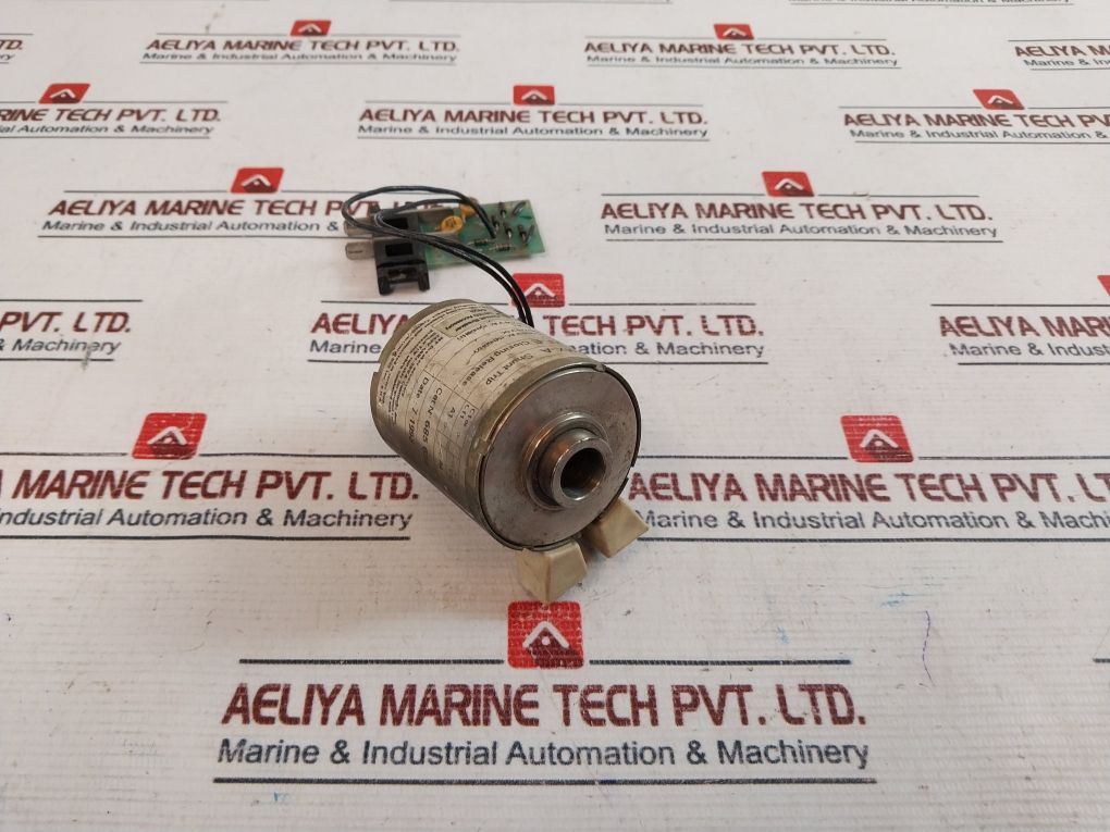 Merlin Gerin 685 658 Mx-a Shunt Trip Xf-e Closing Release Circuit Breaker 60Hz