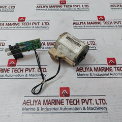 Merlin Gerin 685 658 Xf-e Closing Release Circuit Breaker E103955
