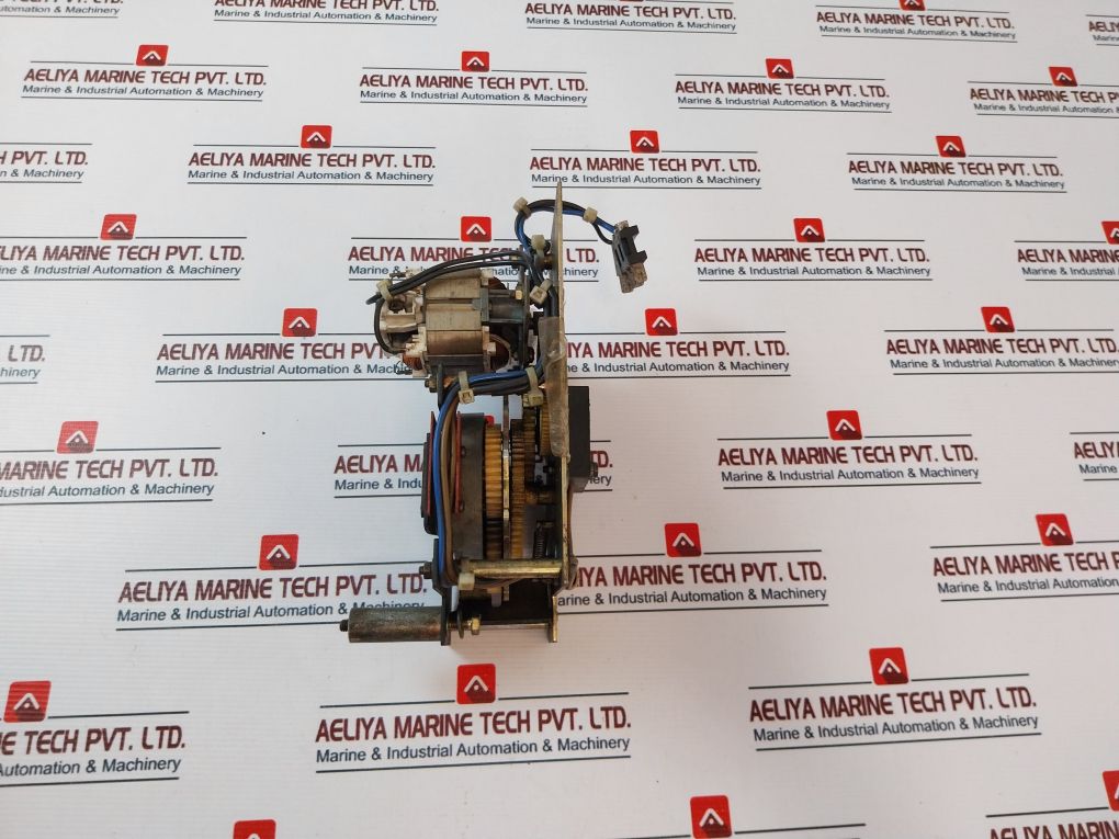 Merlin Gerin 685 763 Mch-m Motor Mechanism Circuit Breaker Accessory 50/60Hz