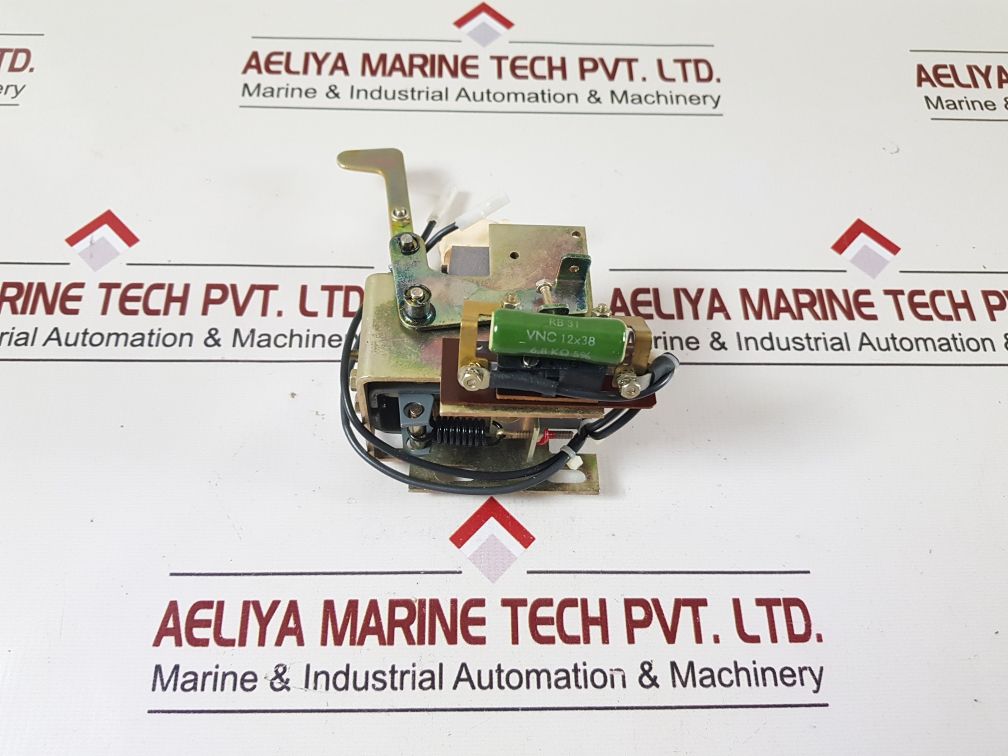 Merlin Gerin 9011063/C1 Undervoltage Release
