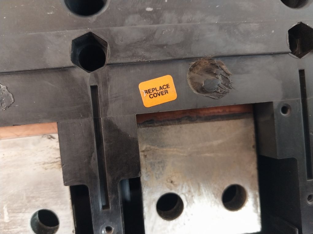 Merlin Gerin C1251 H Circuit Breaker 1250A 750V