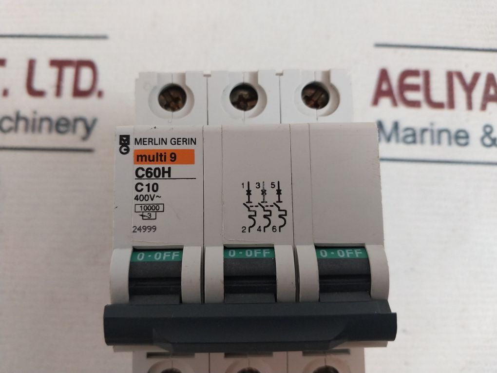 Merlin Gerin Multi 9 C60H Circuit Breaker 400V