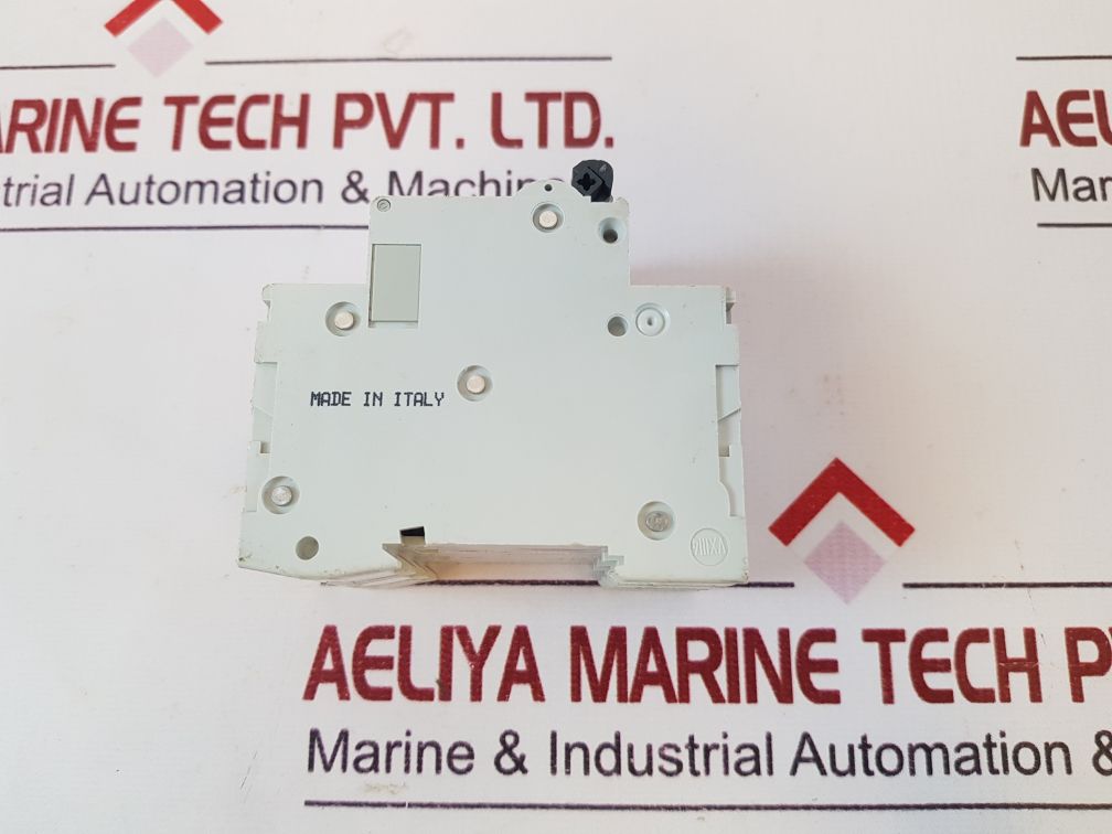 Merlin Gerin C60H C16 Circuit Breaker Multi9 400V~