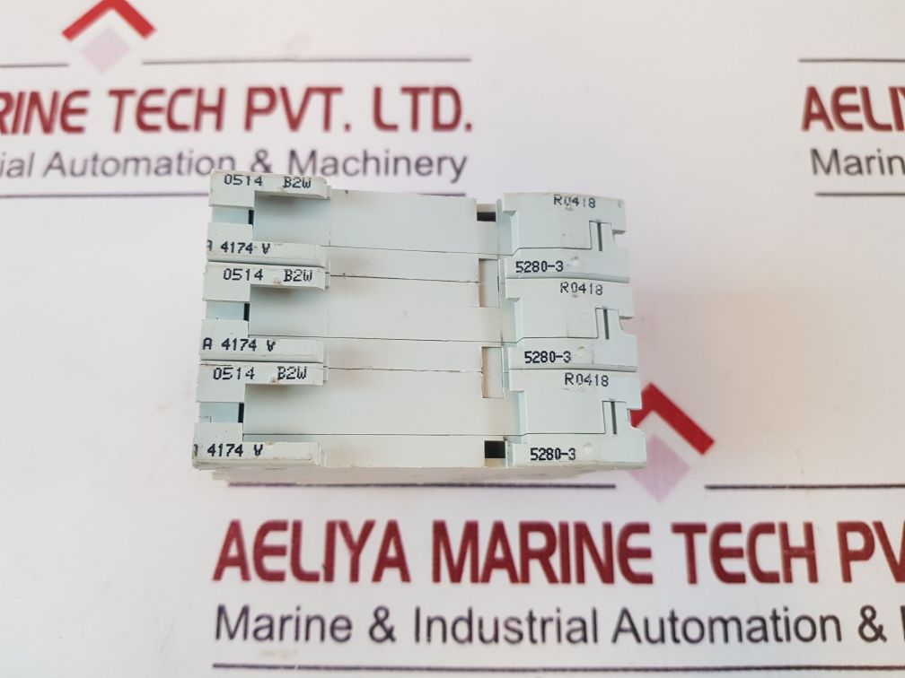 Merlin Gerin C60H C16 Circuit Breaker Multi9 400V~