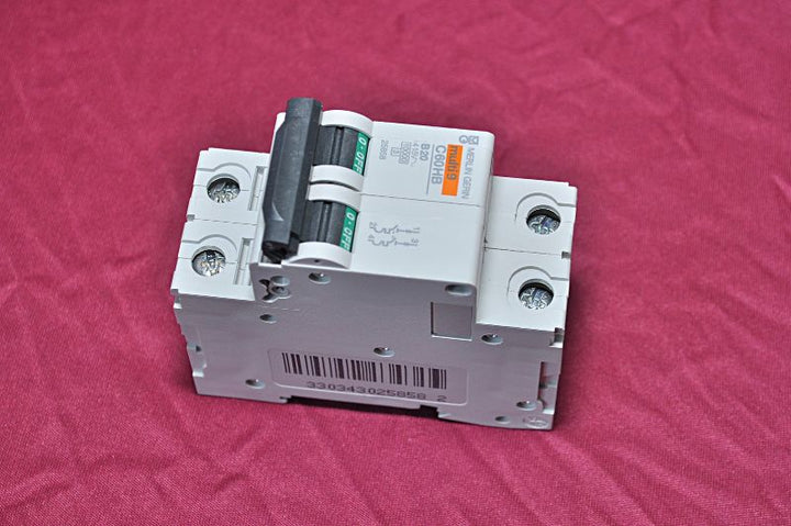 Merlin Gerin C60Hb Circuit Breaker 415V 200-1724