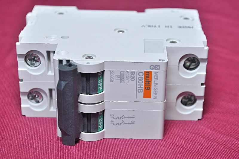 Merlin Gerin C60Hb Circuit Breaker 415V 200-1724