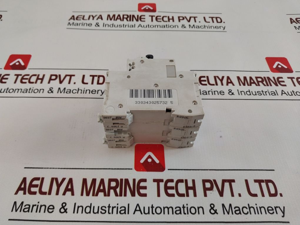 Merlin Gerin C60Hd D32 Three Pole Circuit Breaker