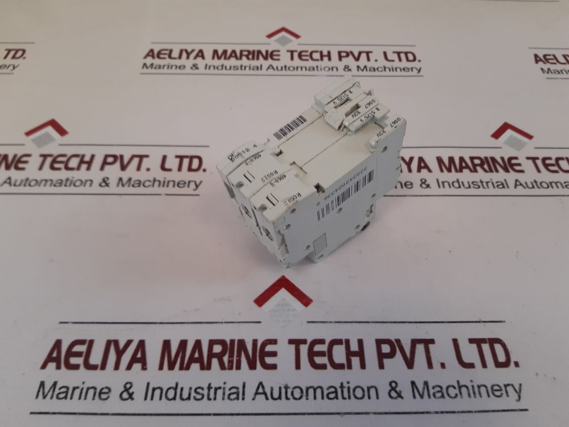 Merlin Gerin Multi9 C60N C10 Circuit Breaker 400V~