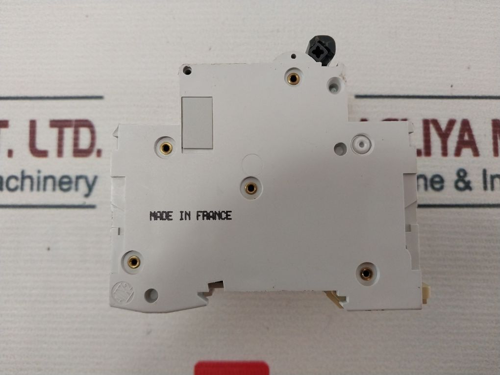 Merlin Gerin C60N Circuit Breaker 400V