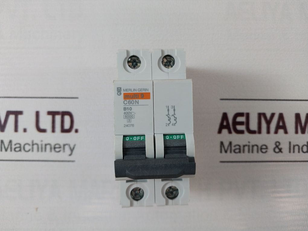 Merlin Gerin Multi 9 C60N B10 Circuit Breaker 400V