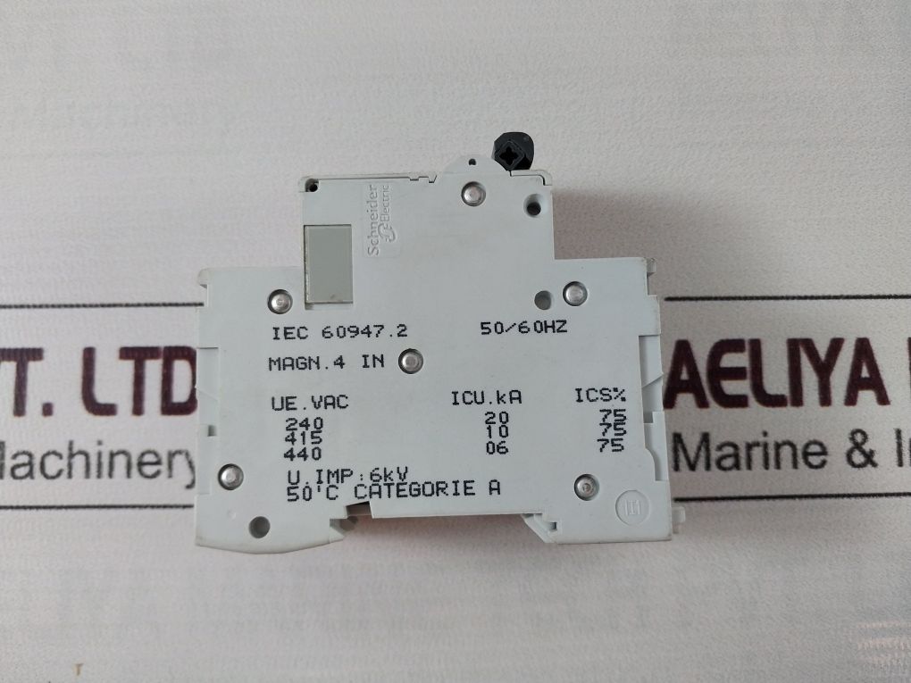 Disjoncteur Merlin Gerin Multi 9 C60N B10 - Calibre 10A, Occasion Fonctionnel (réf. 23954)
