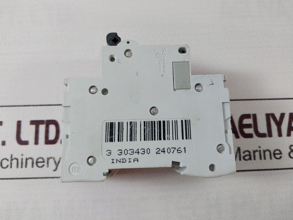 Merlin Gerin Multi 9 C60N B10 Circuit Breaker 400V