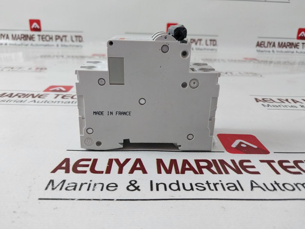 Merlin Gerin C60N B4 Multi 9 Circuit Breaker