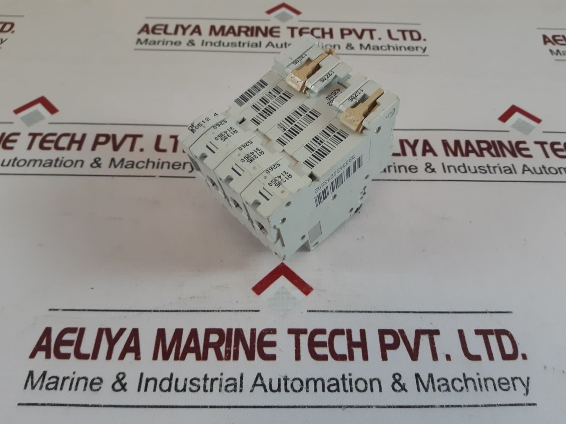 Merlin Gerin Multi9 C60N C16 Circuit Breaker