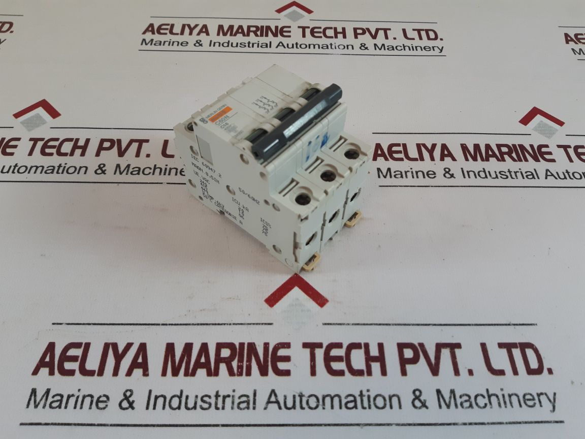 Merlin Gerin Multi9 C60N C16 Circuit Breaker 400V~
